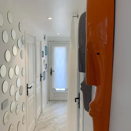 Apartment Terrasse Rue D'antibes 2 Chambres Proche Et Palais Cannes
