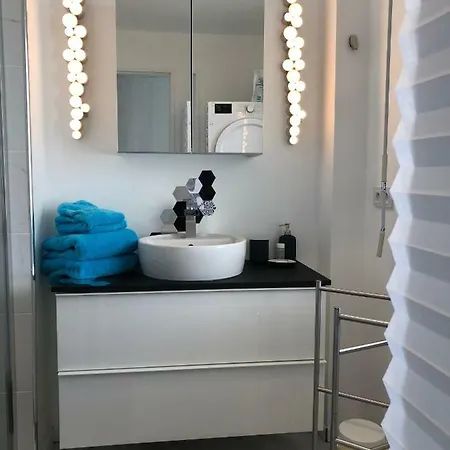 Apartment Terrasse Rue D'antibes 2 Chambres Proche Et Palais *